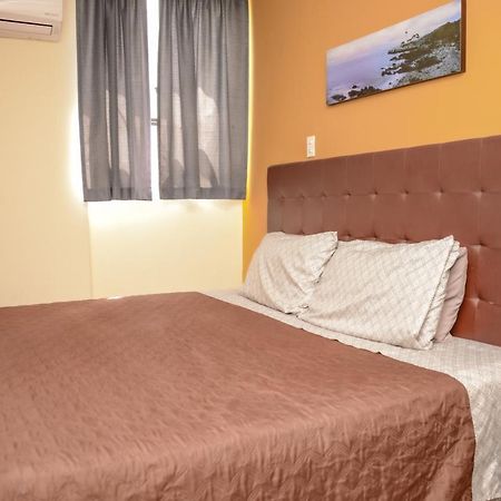 Calle 8 Suites Медельїн Екстер'єр фото