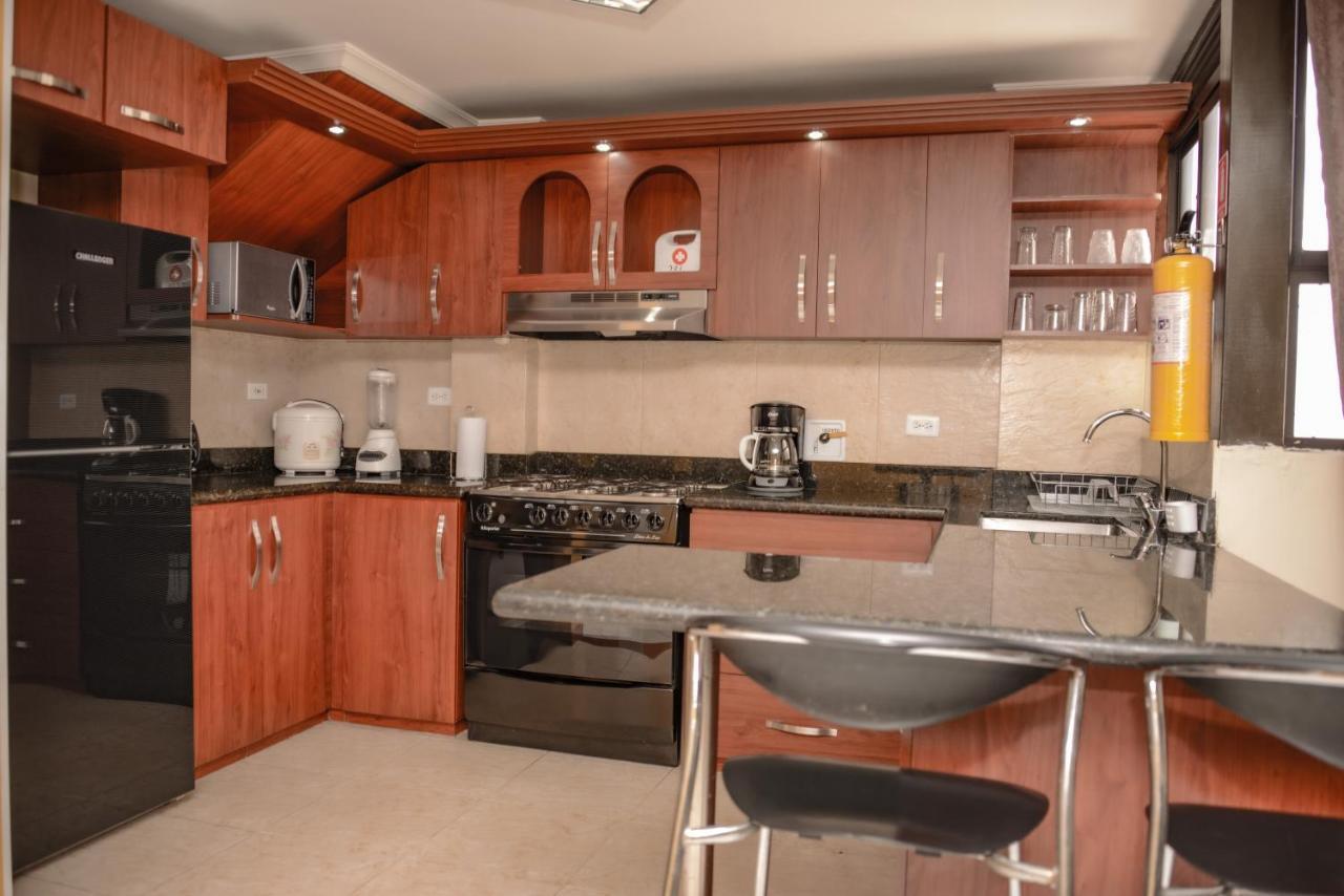 Calle 8 Suites Медельїн Екстер'єр фото
