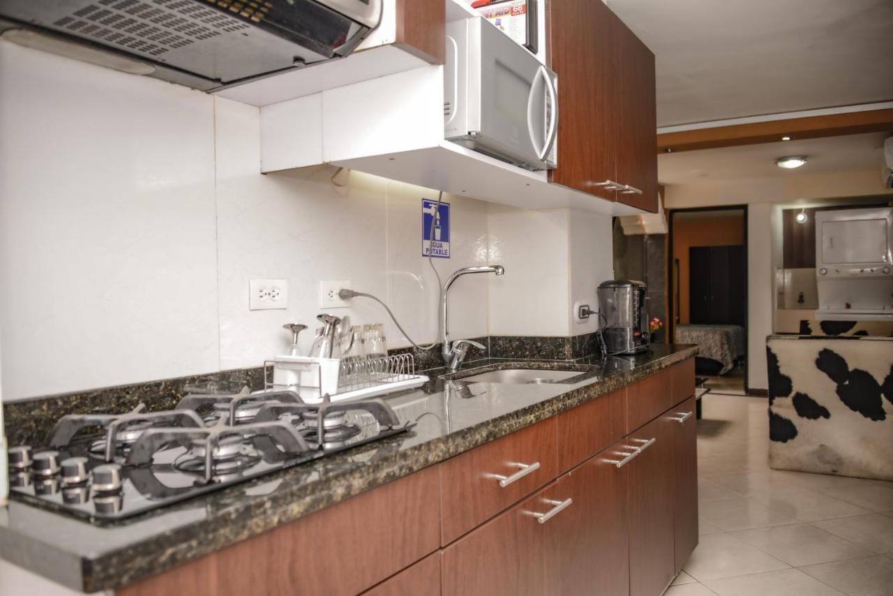 Calle 8 Suites Медельїн Екстер'єр фото