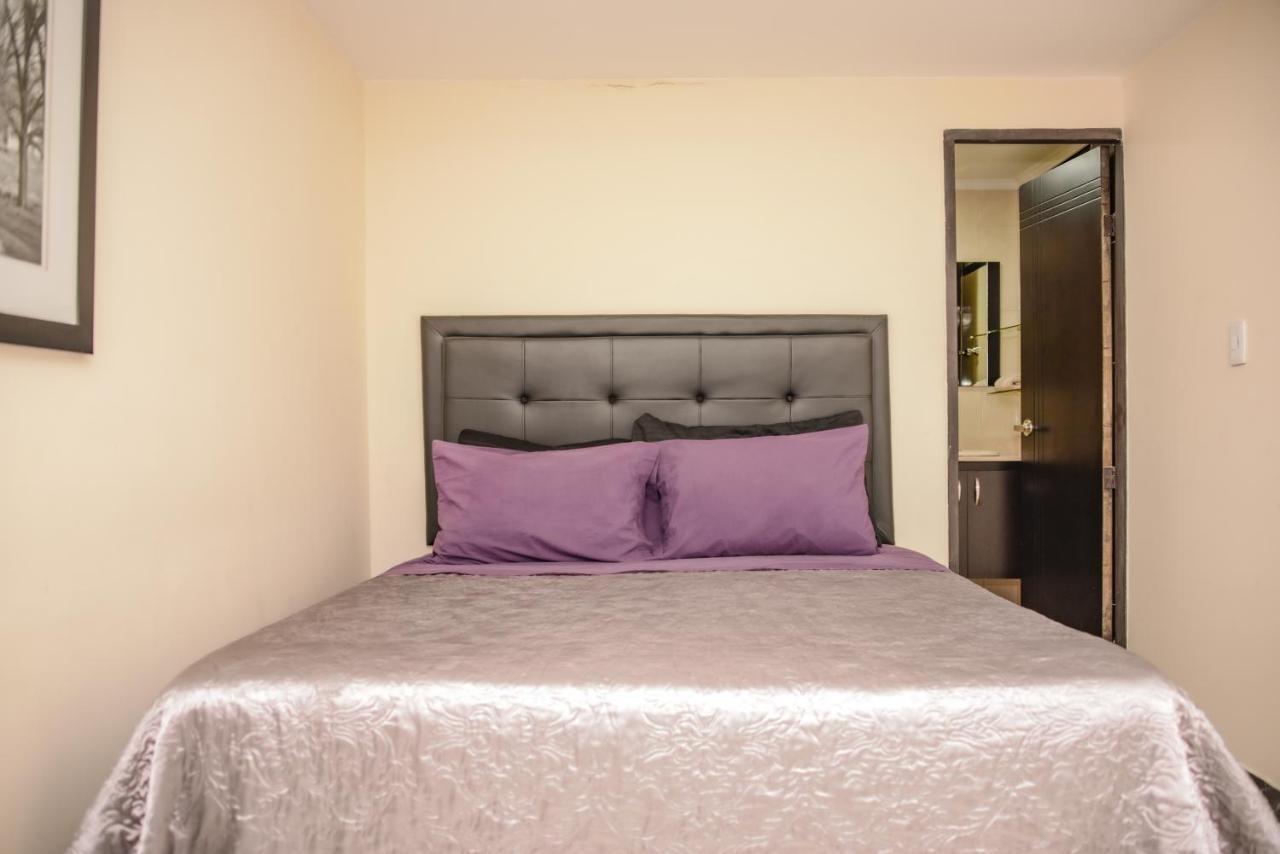 Calle 8 Suites Медельїн Екстер'єр фото