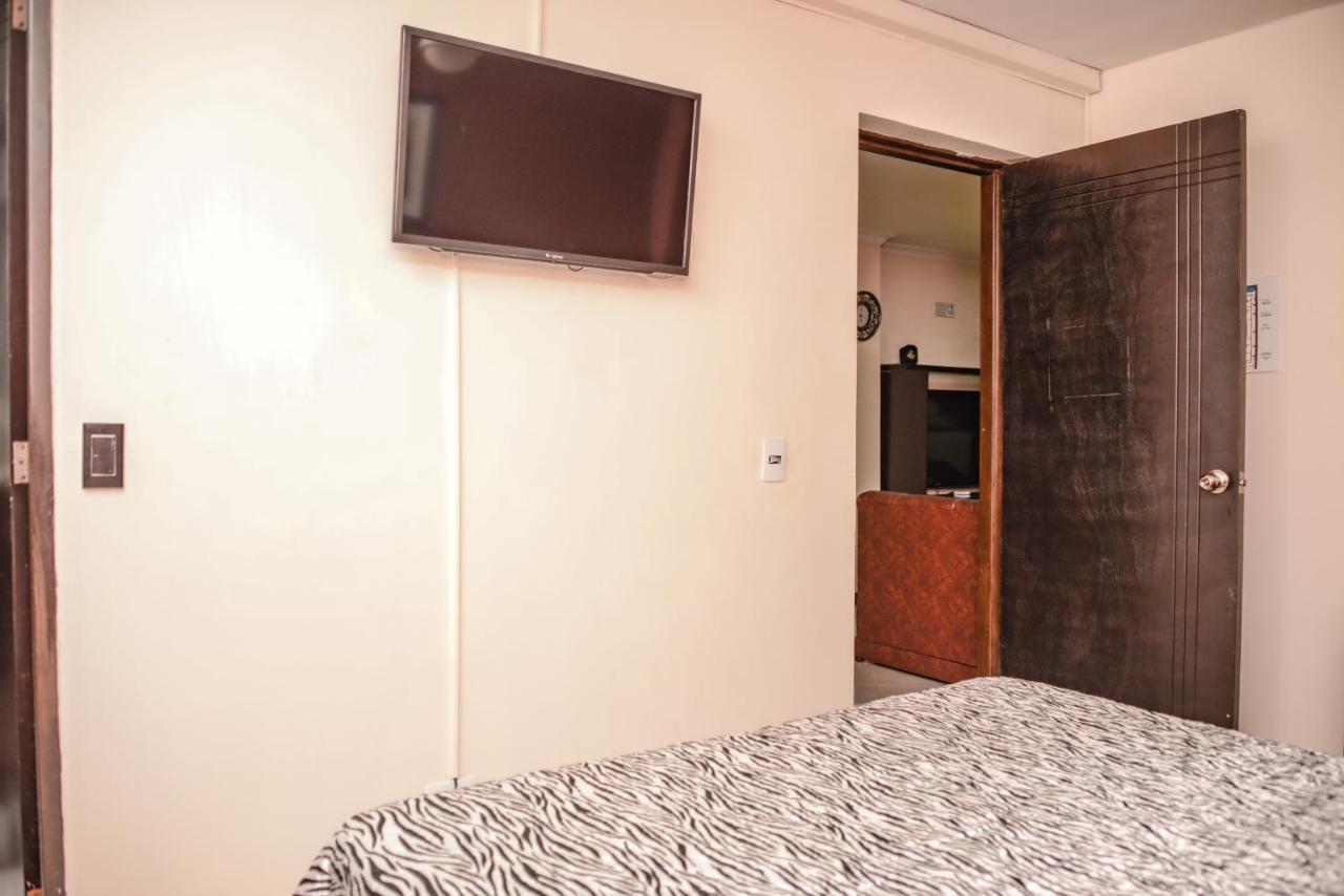 Calle 8 Suites Медельїн Екстер'єр фото